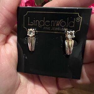 🆕 LINDENWORLD GOLD AND SILVER CLIP EARRINGS